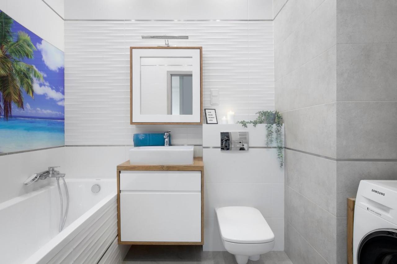 Elite Apartments Sunny Гданск Екстериор снимка