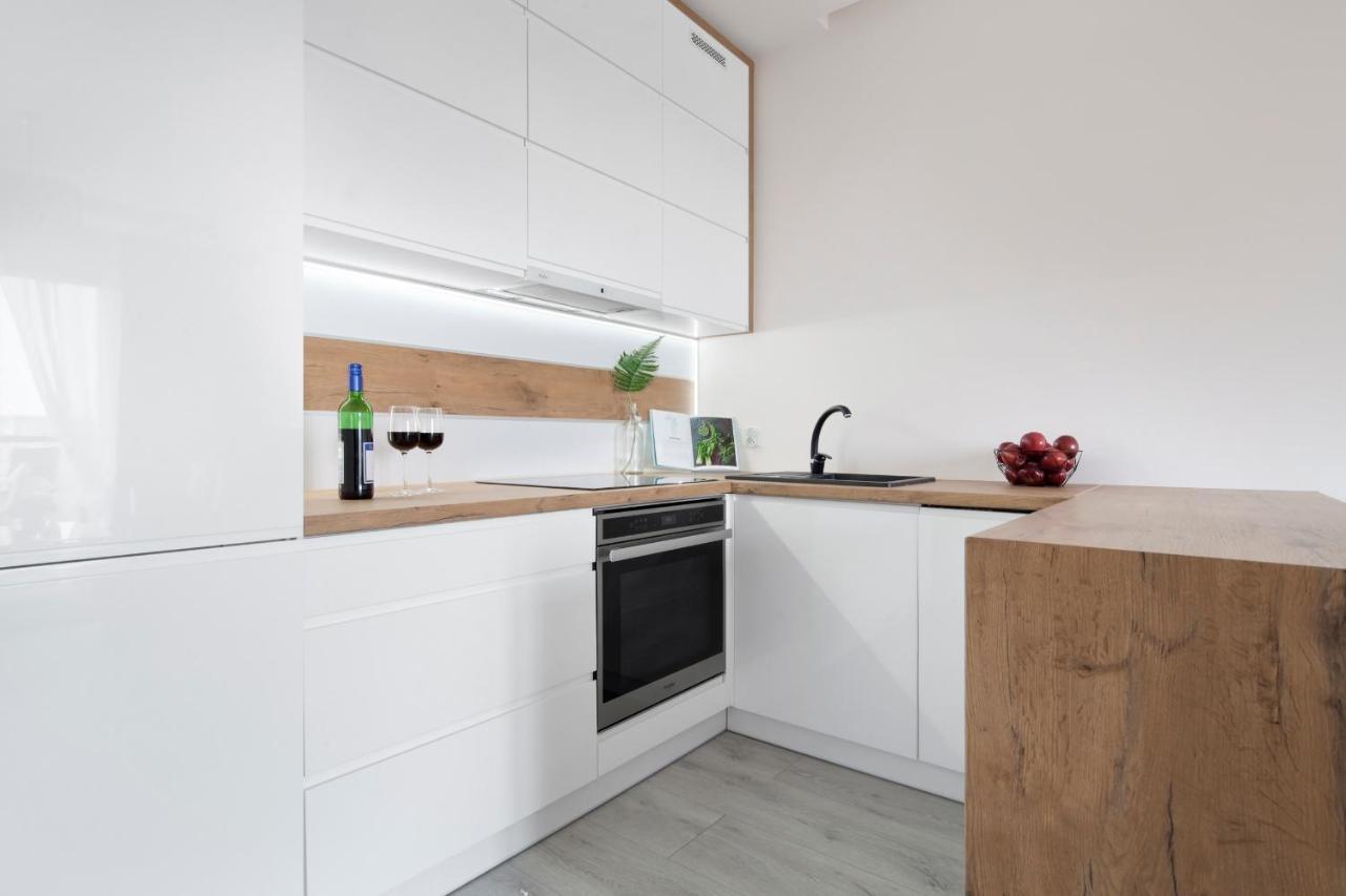 Elite Apartments Sunny Гданск Екстериор снимка
